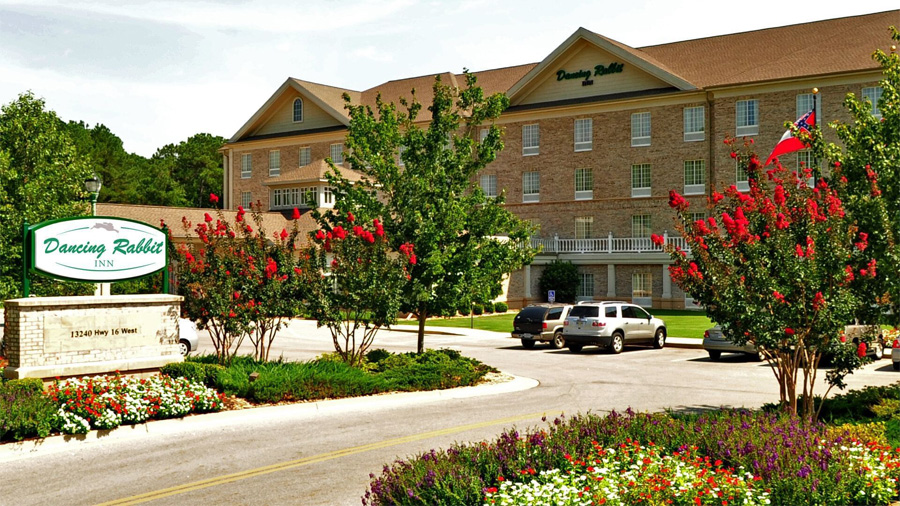 Dancing Rabbit Inn exterior